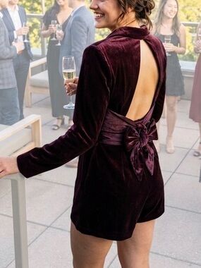 NWOT Express Velvet Long Sleeve Blazer Romper Open Back Party Dopamine Dressing